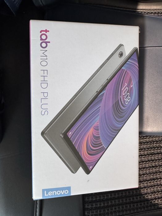 Lenovo Tab m10 FHD plus