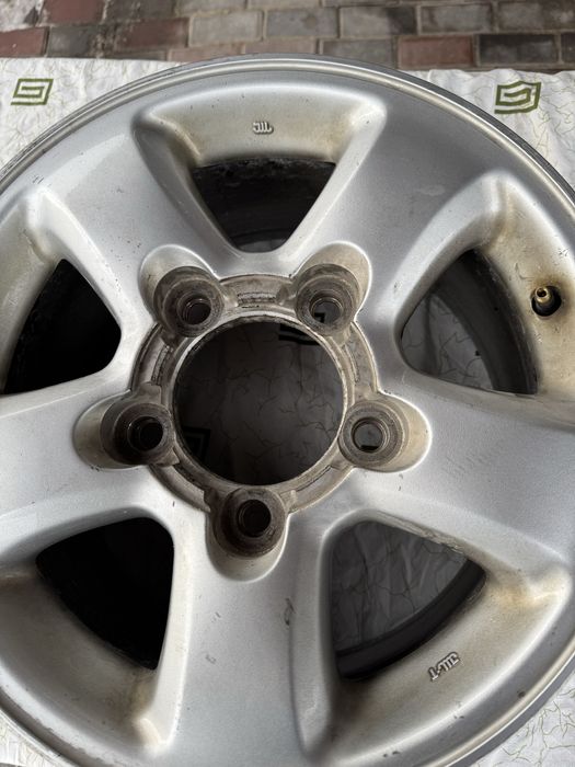 Продам диски от Land Cruiser J200, год 2008