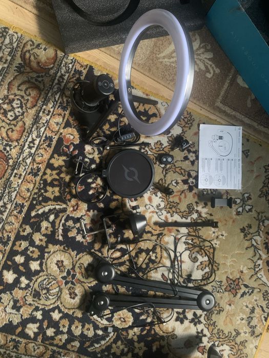 Kit profesional streaming/podcast – microfon + ring light +brat -compl