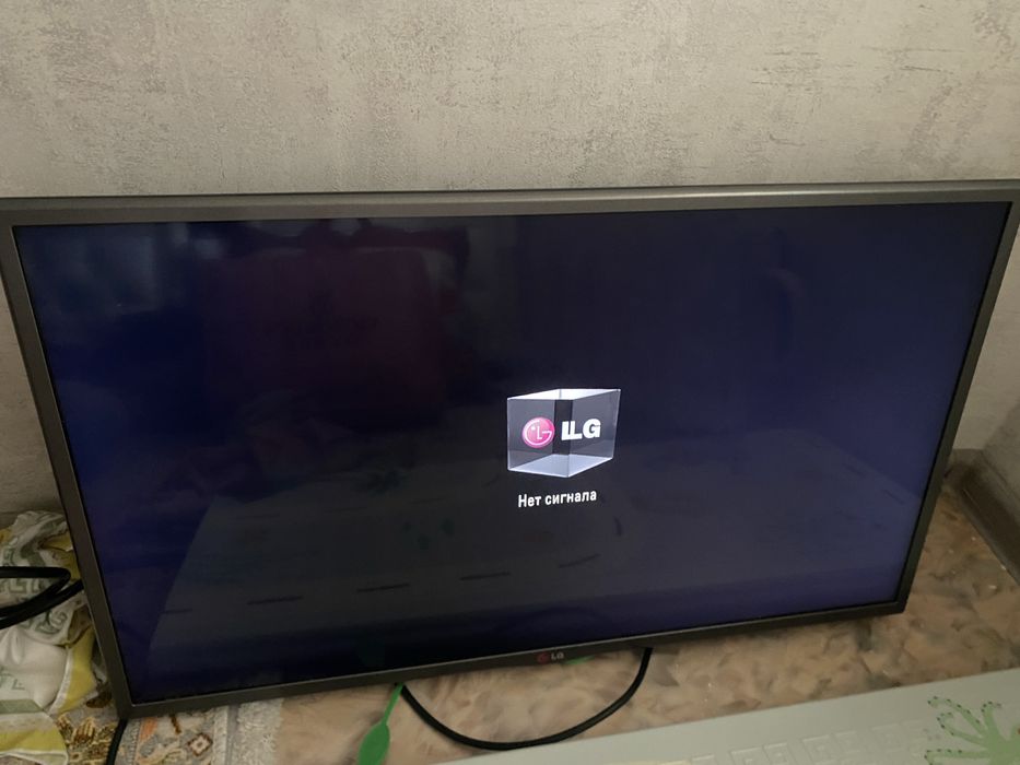 Телевизор LG (не смарт)