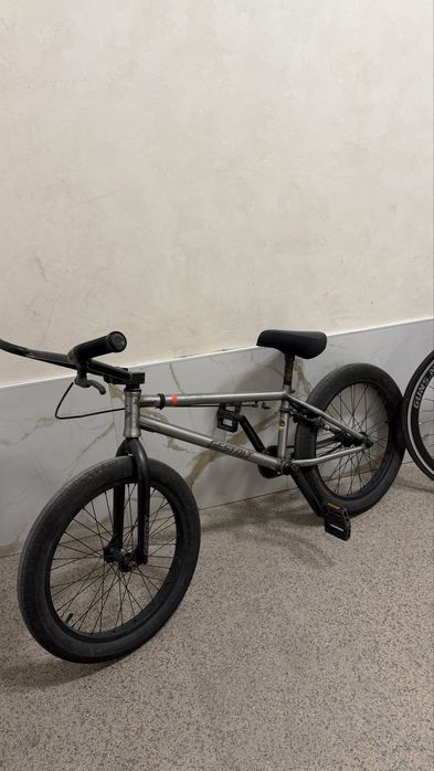 Продам велосипед BMX