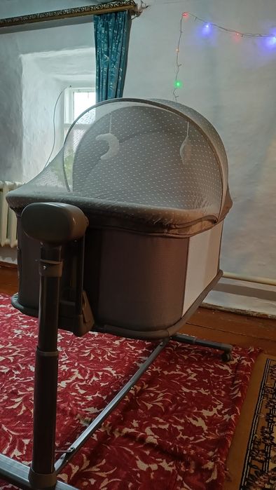 Электро качеля с музыкой с блутозом