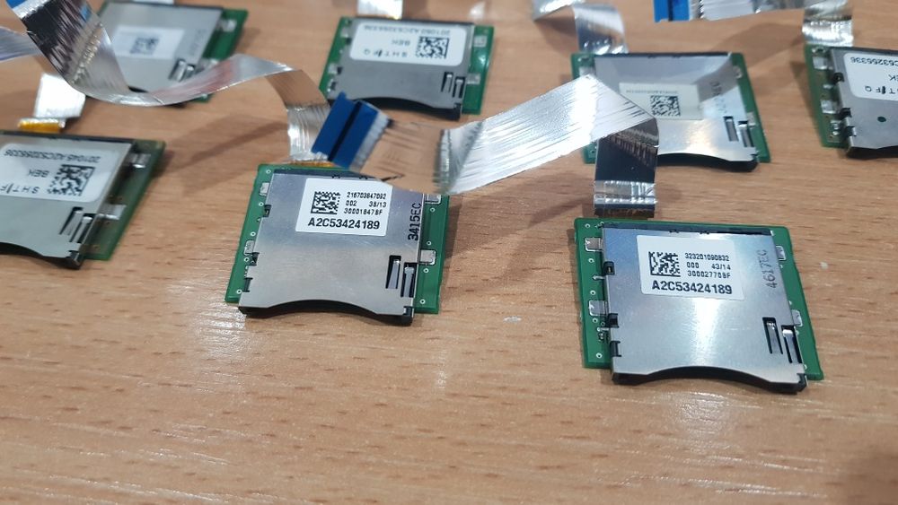 Cititoare card navigatii originale RNS 510,315,310 si RCD 510 vw,sk