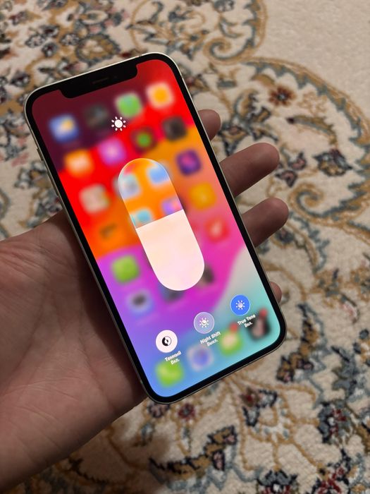 айфон 12 64гб идеал состаяный