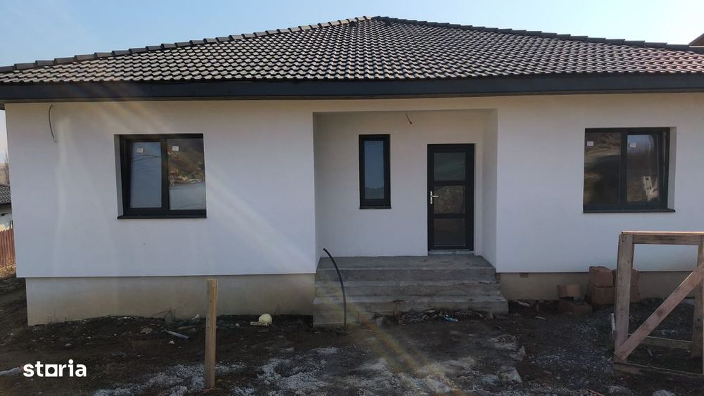 Casa de vanzare in Sancrai