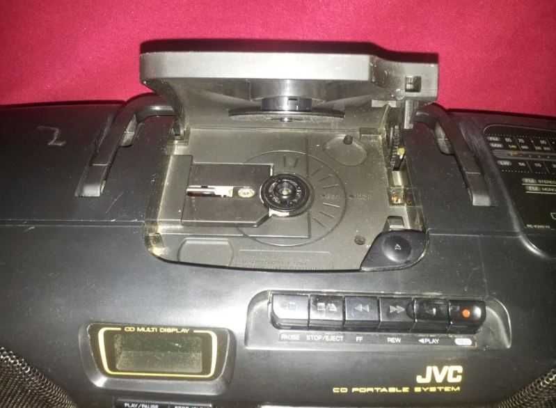 Магнитола JVC RC-X320