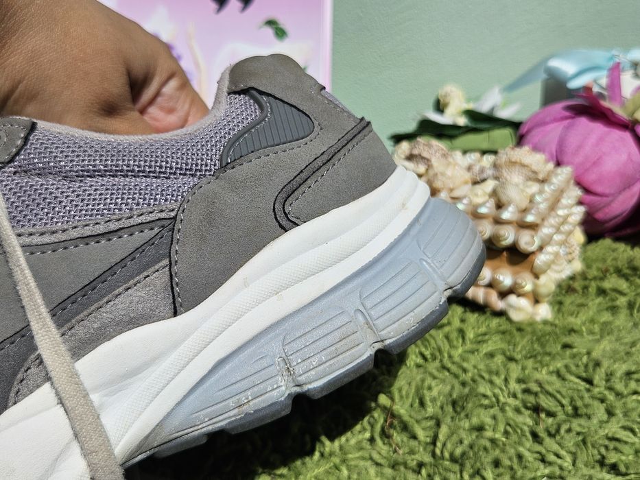 Zara кецове в сиво  N39