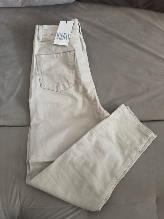 Чисто нови дънки 38 размер