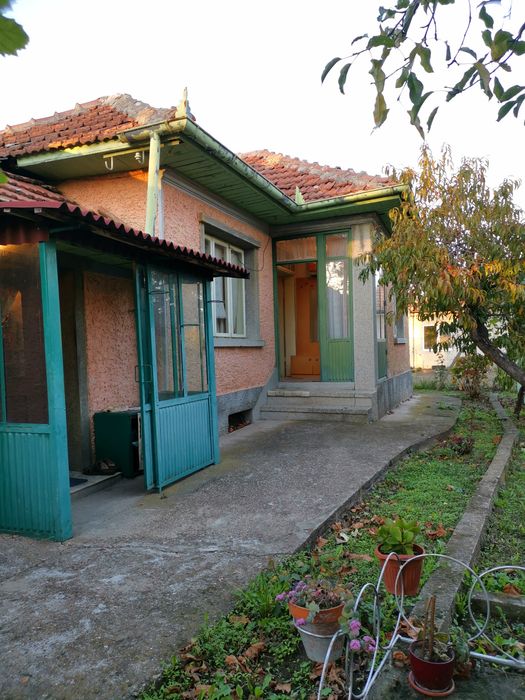 Продава се Къща в с. Първомайци, Област Велико Търново - 80 кв.м за 893 €/кв.м - Снимка #2