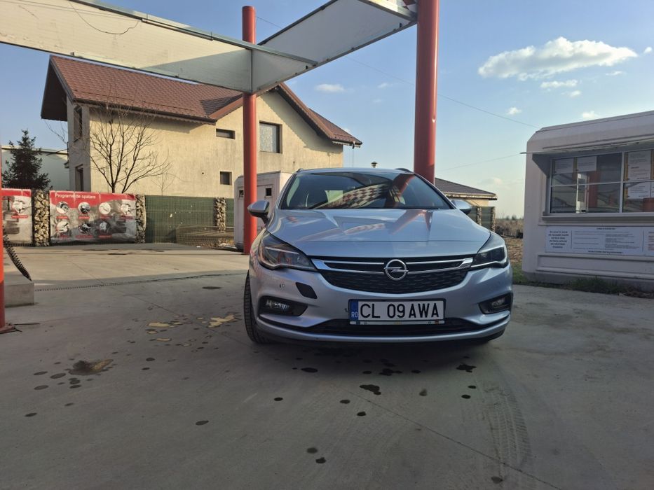 Vând Opel Astra K 2017