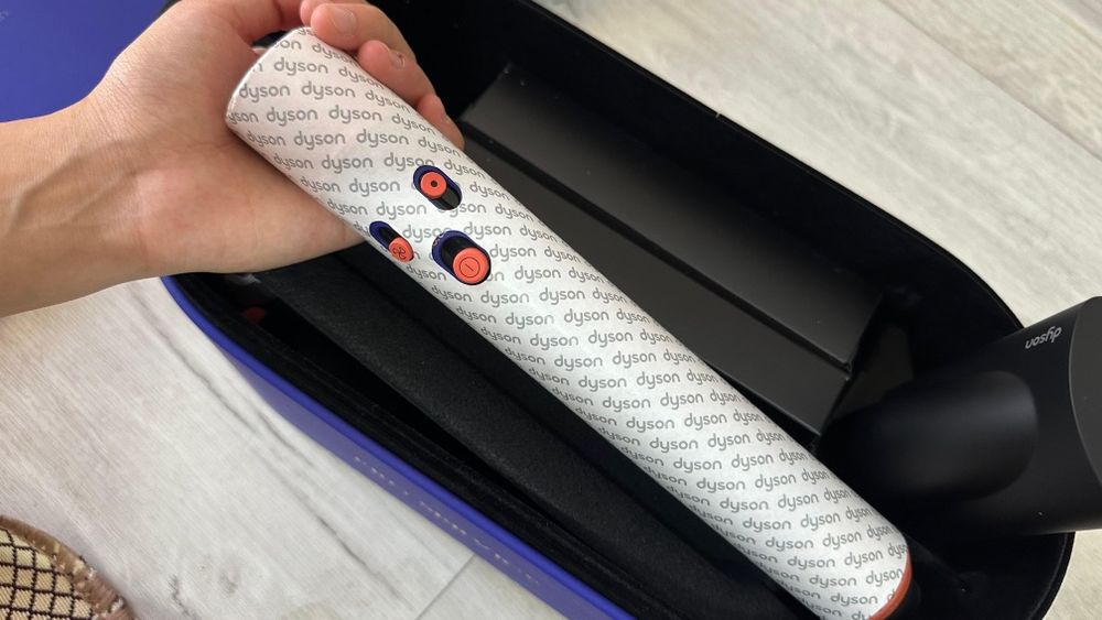 Dyson Airwrap i.d.™  код модель Hs08