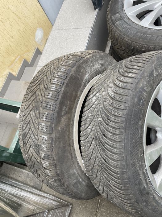 Джанти за audi a6 c7  Оригинални зимни гуми и джанти