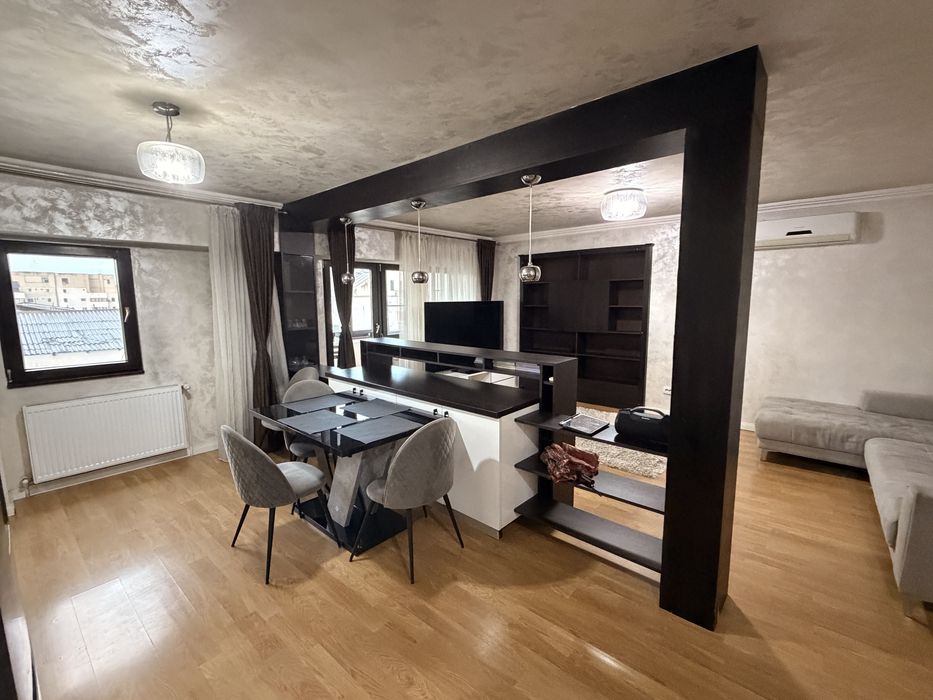 Inchiriez apartament zona Confectii  bloc IRIS