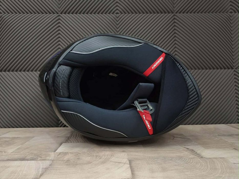 Scorpion Exo 1400 Air Carbon - S размер