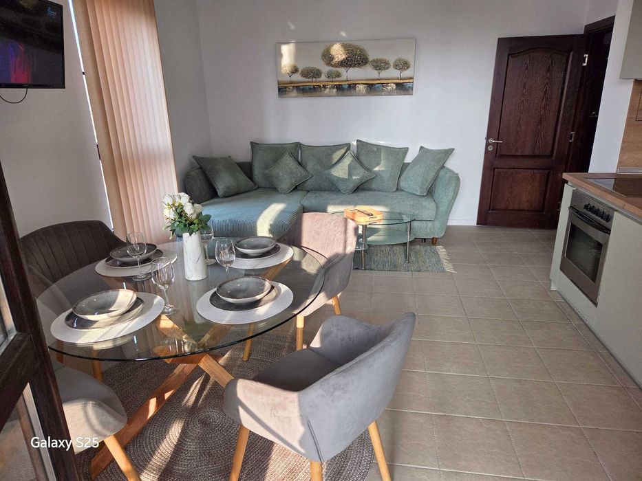 Дава се под наем Двустаен апартамент в Бургас, Сарафово - 68 кв.м за 510 € - Снимка #3