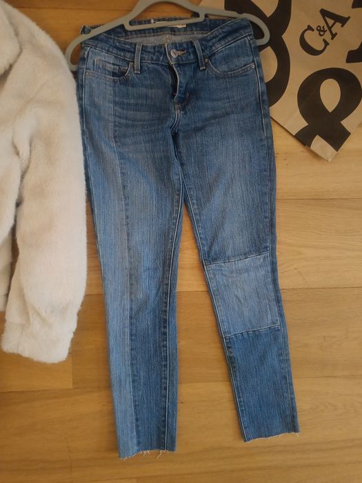 Levis , Дънки и кецове . Сет 65лв
