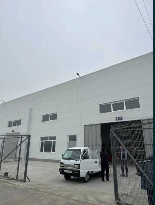ПРОДАЕТСЯ помещение под склад или под производство 1200 квадратов
