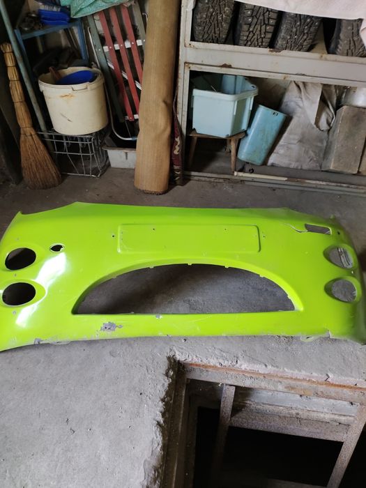 Продам передний бампер и фары на Чери