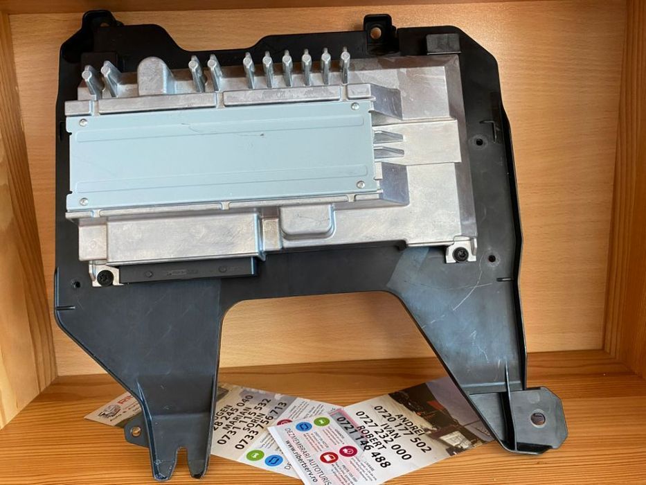 amplificator sunet - vw touareg cr7