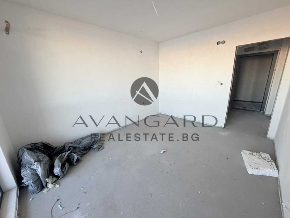 Продава се Двустаен апартамент в Пловдив, Център - 73 кв.м за 809 €/кв.м - Снимка #3