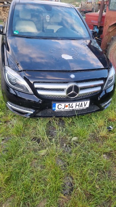Mercedes  din 2012 defect
