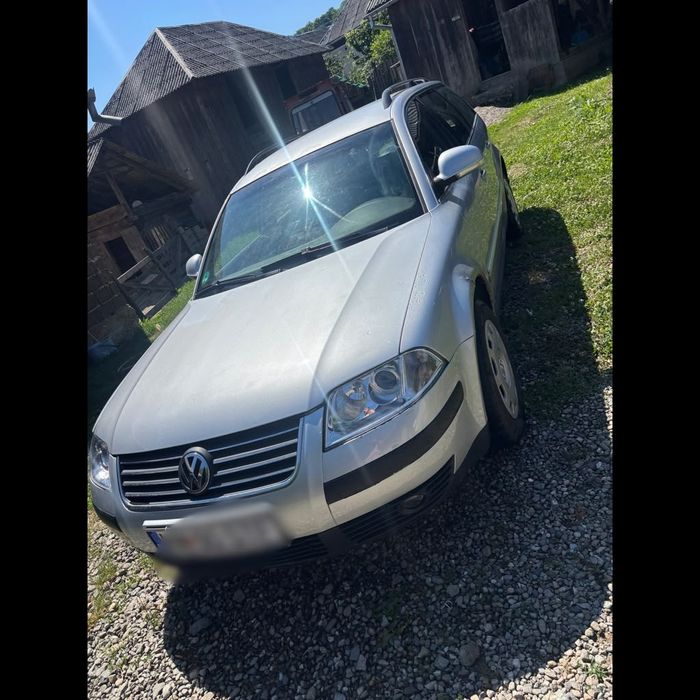 Vând Volkswagen Passat break