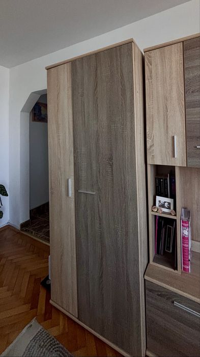 Mobilă modulară pentru camera/sufragerie - dulapuri + biblioteca + comoda TV
