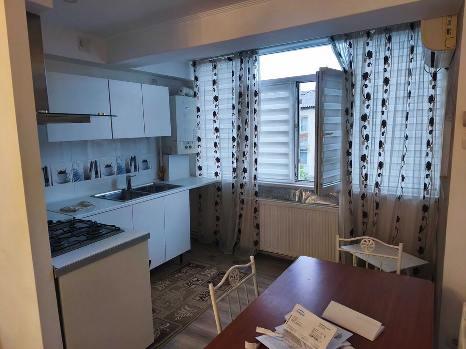 Apartament de inchiriat