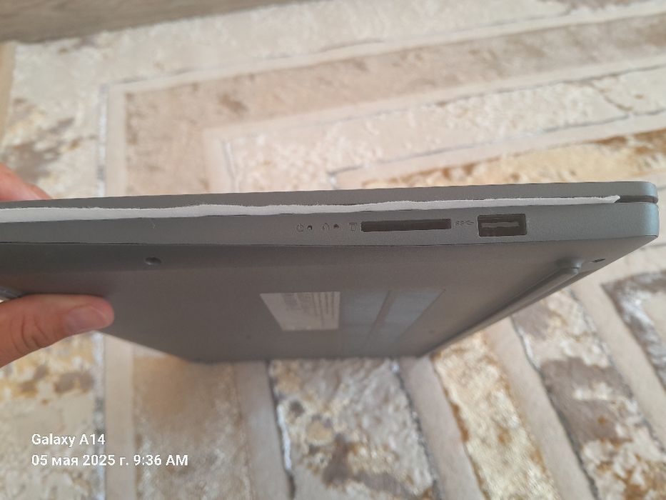 Ноутбук, ideaPad Slim 3 15 IRH 8
