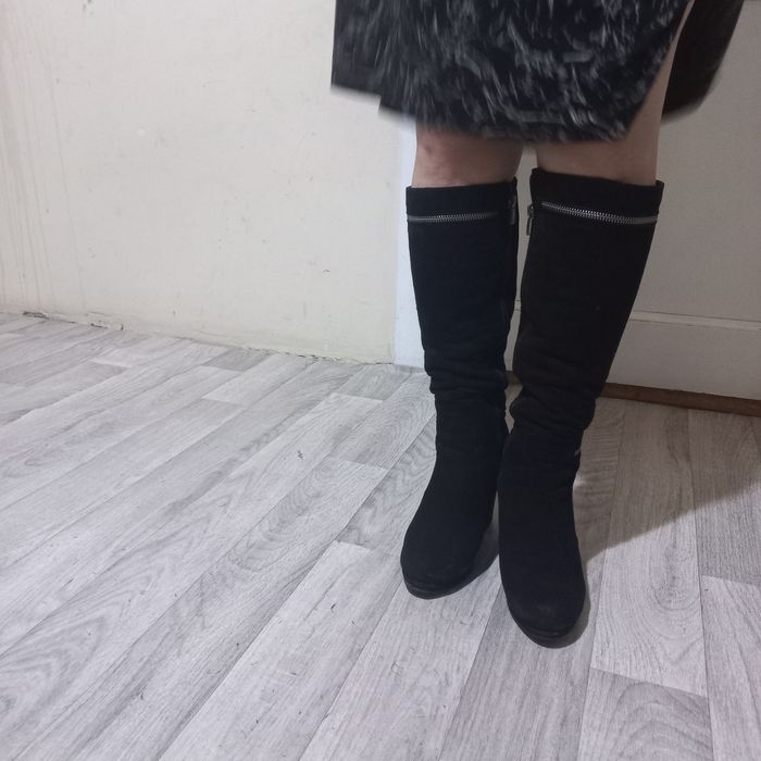 Продам зимние сапоги