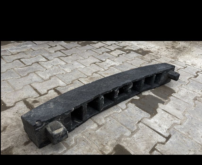 Пенопластовый бампер Skoda rapid