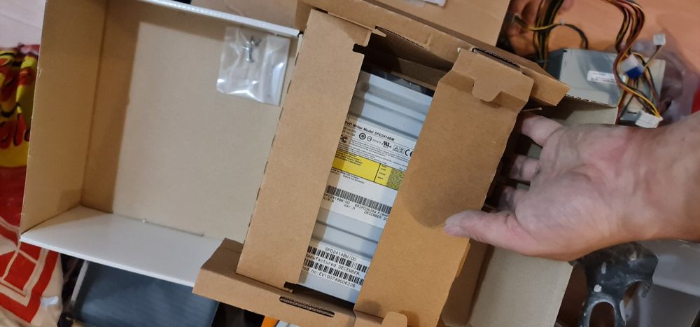 DVD записвачка Philips