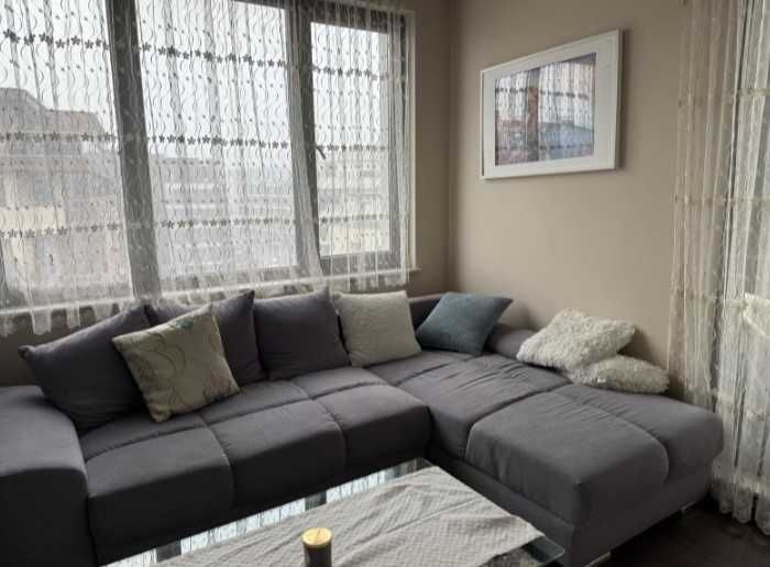 Дава се под наем Тристаен апартамент в София, Център - 93 кв.м за 800 € - Снимка #1