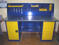 Продаю верстаки