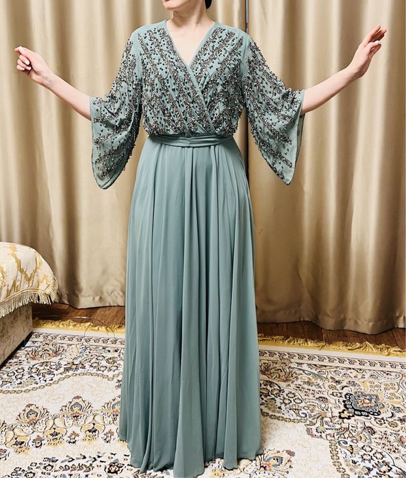 Шикарное вечернее платье!