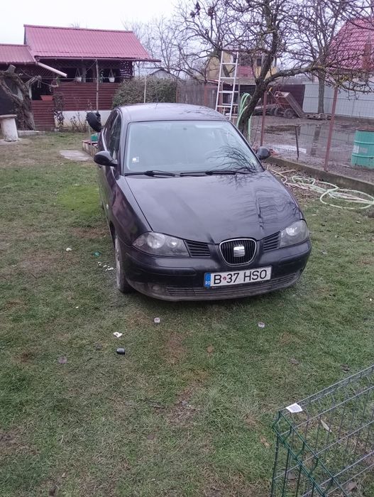 Vând Seat Ibiza 1000 €