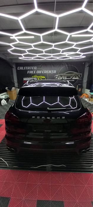 Porsche Cayenne 2016 Platinum Edition Euro 6