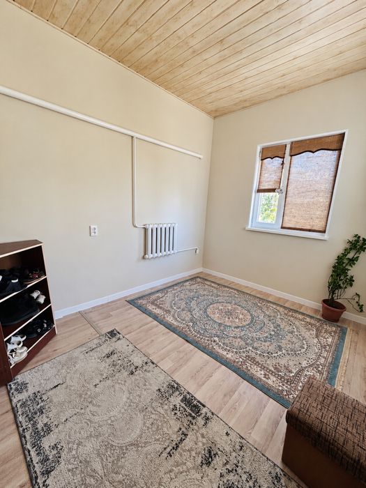 Маңғышлақтан үлкен үй сатылады.