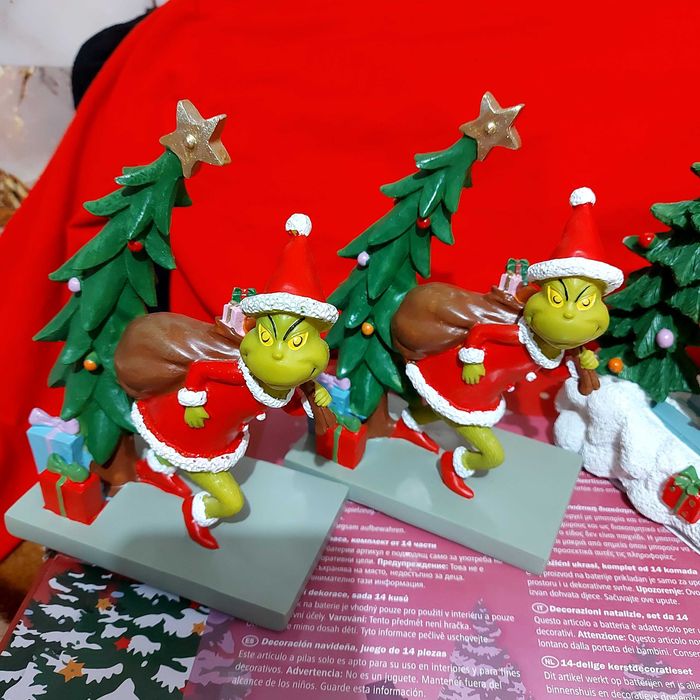 Figurine cu grinch din ceramica