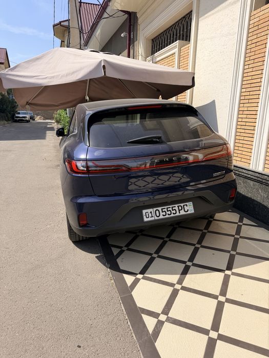 Seres M5/Sf5 Ev 520km dual motor  4.4 sec AWD