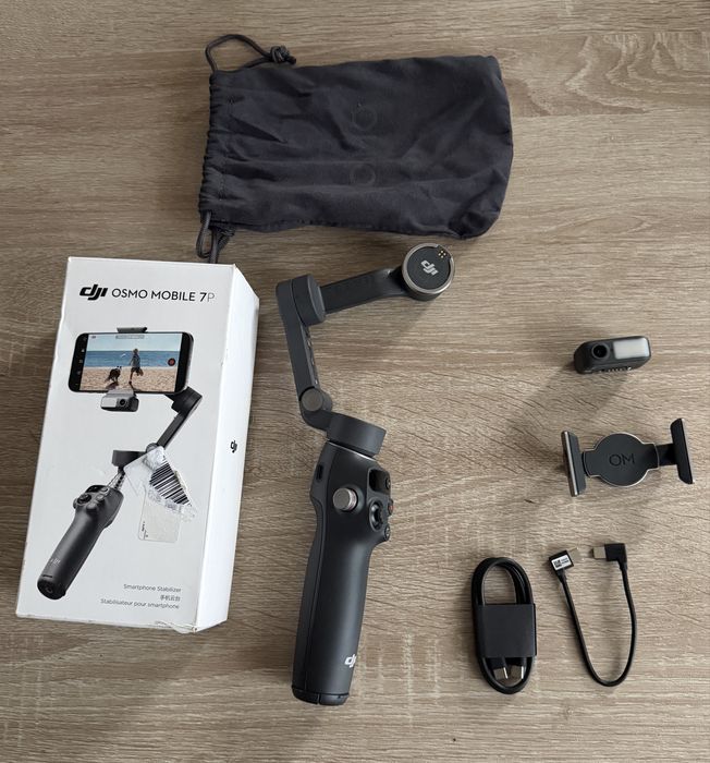 Sistem de stabilizare DJI Osmo Mobile 7P Negru, cel mai avansat gimbal