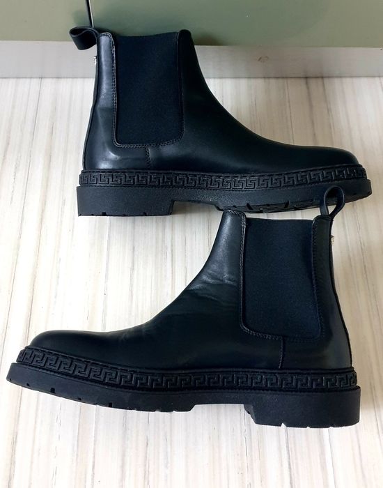 Versace Medusa Leather Ankle Boots 37/23.5см ОРИГИНАЛ Дамски ест. кожа