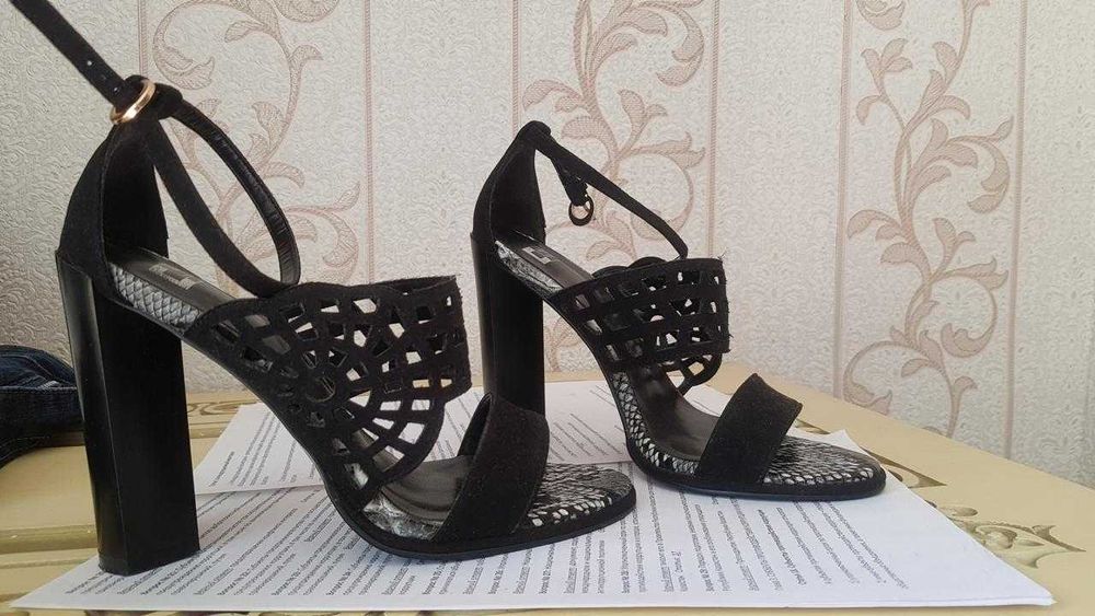 Продаю босоножки 36 размера