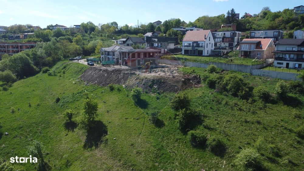 Teren 2685 mp cu panoramă Feleacu. Proiect rezidențial