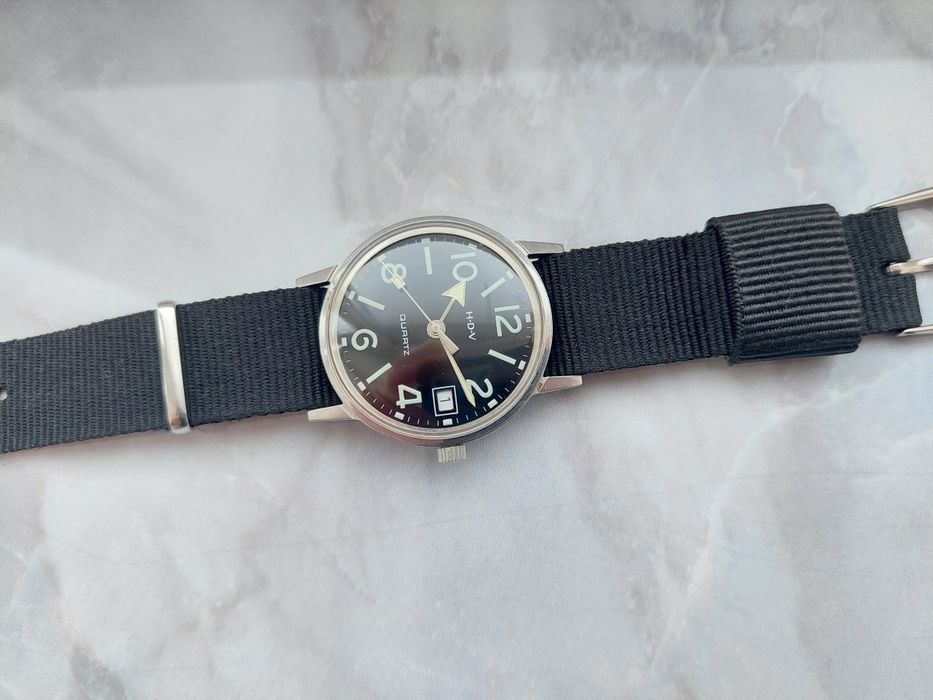 Ceas stil militar swiss quartz H-D-V cu mecanism eta 955 colectie