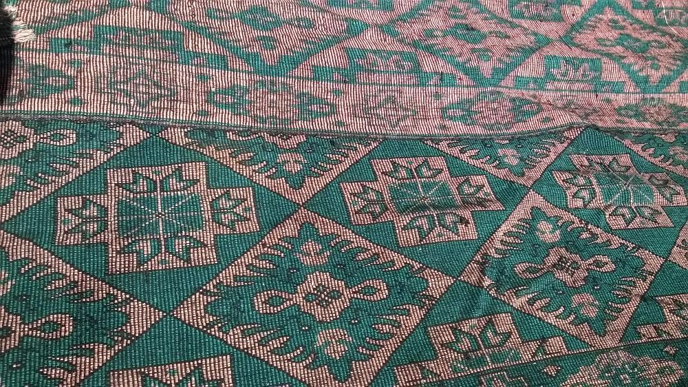 2 бр. Килими нови