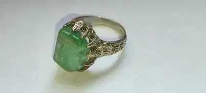 Кольцо серебряное с натуральным камнем ИЗУМРУД