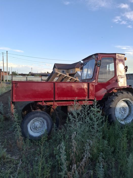 Продам трактор Т 16