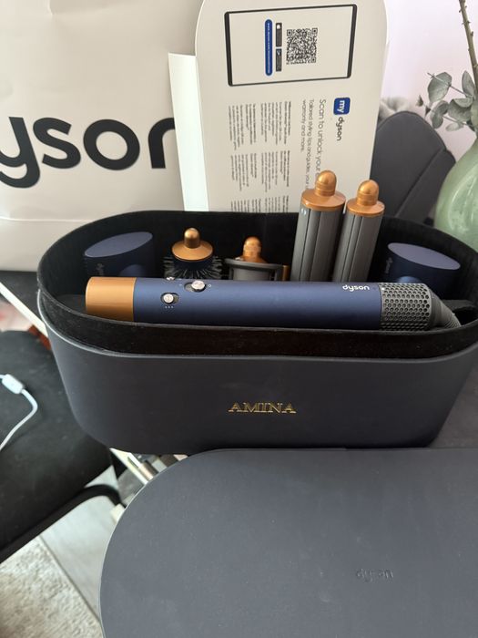 Dyson airwrap , темносиний