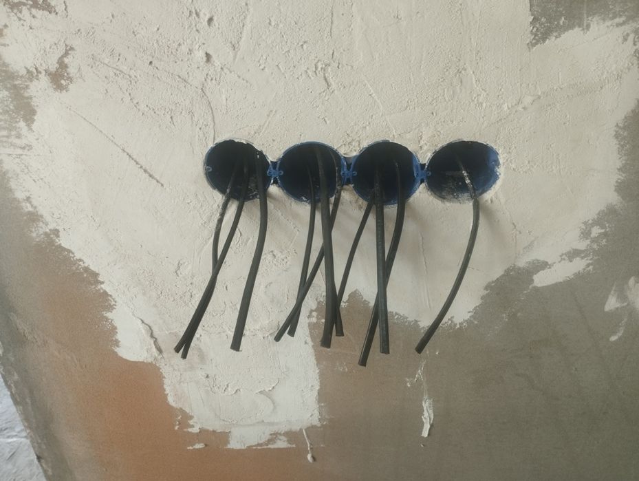 Barcha turdagi elektro montaj ishlarini bajaramiz